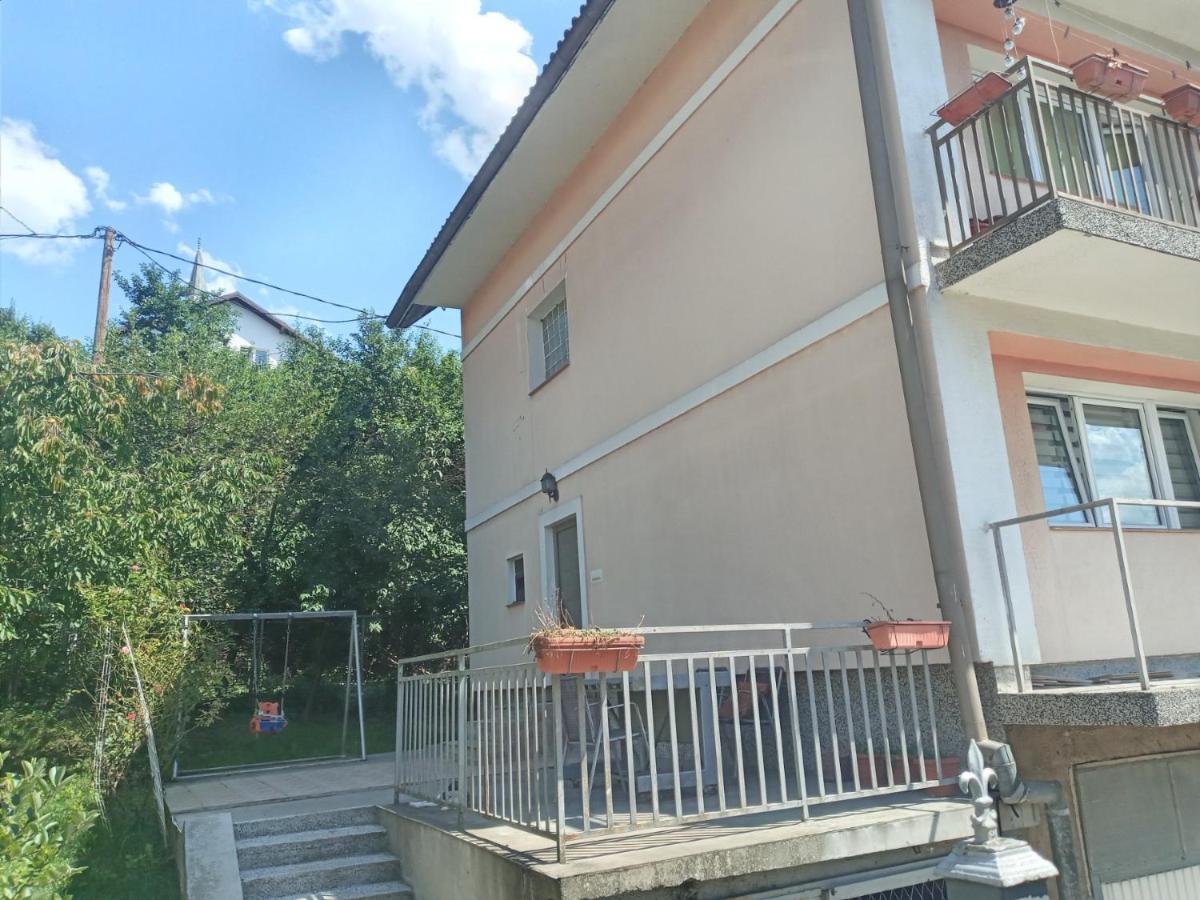 Apartman Kujovic 塞拉耶佛 外观 照片