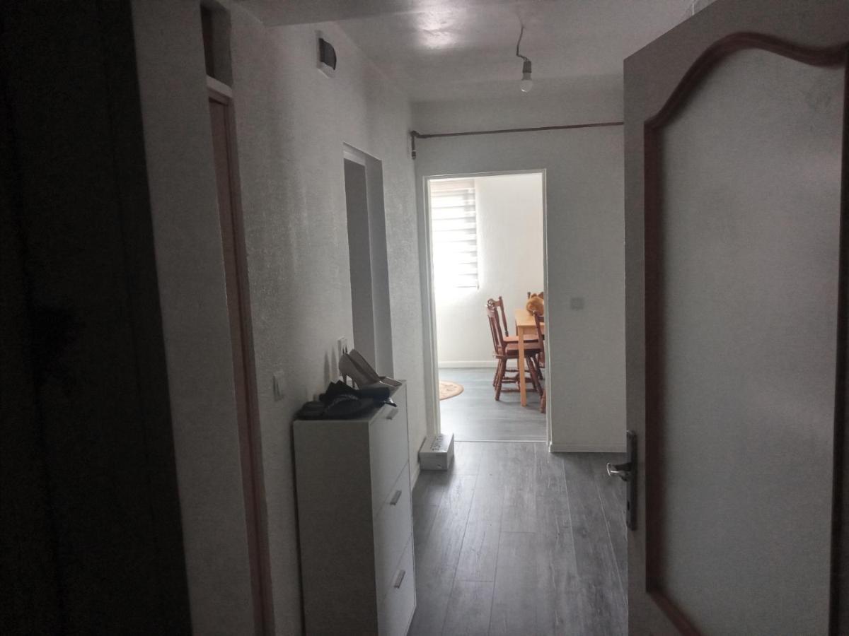 Apartman Kujovic 塞拉耶佛 外观 照片